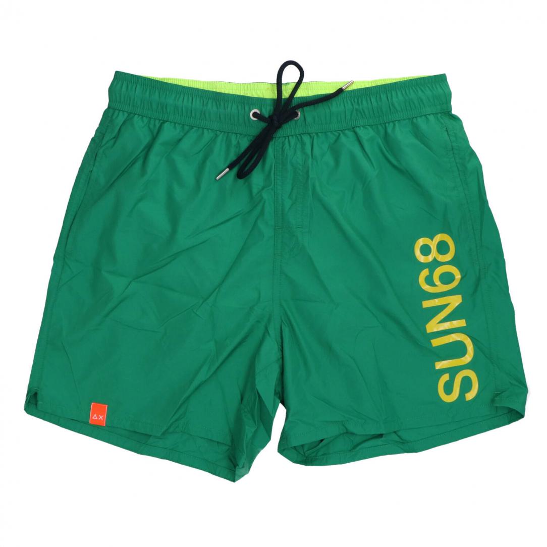 H32103 SWIM PANT WITH MACRO LOGO ON FRONT Verde 1