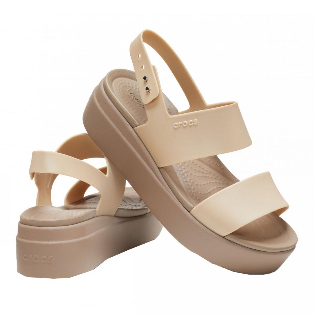 CROCS BROOKLYN SANDALS Beige 4