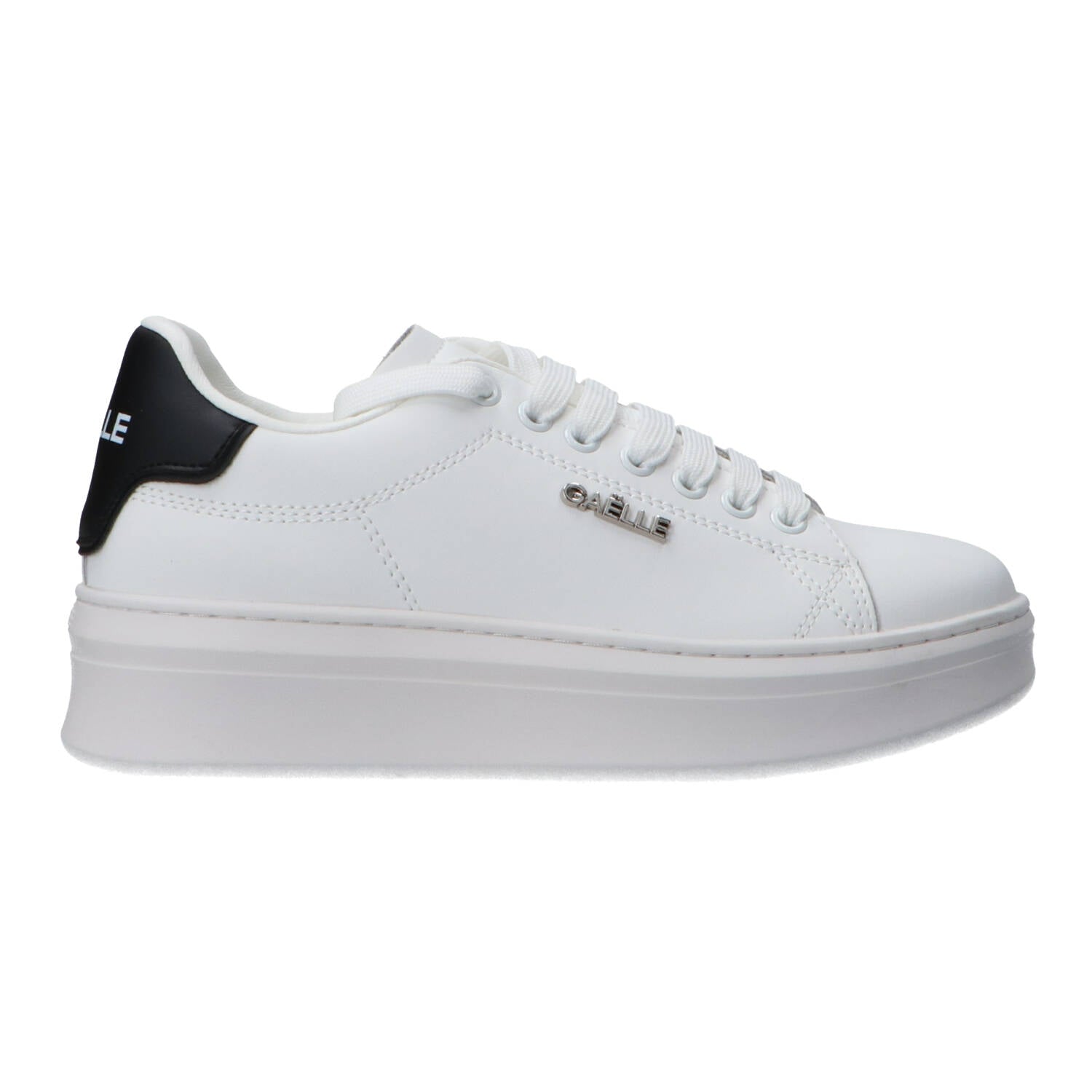 Gaelle Paris Sneakers Sneakers Addict in action leather Nero