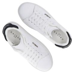 Sneakers Addict in action leather Nero