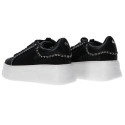 Sneakers PEARL 4423 LOW Nere