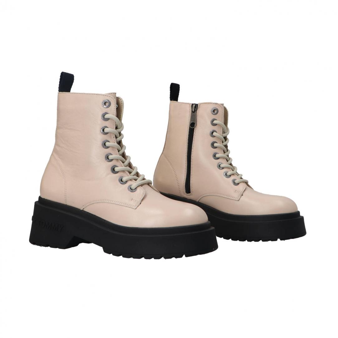 TJW CHUNKY SHINY LEATHER BOOT Beige TJW CHUNKY SHINY LEATHER BOOT Beige 2
