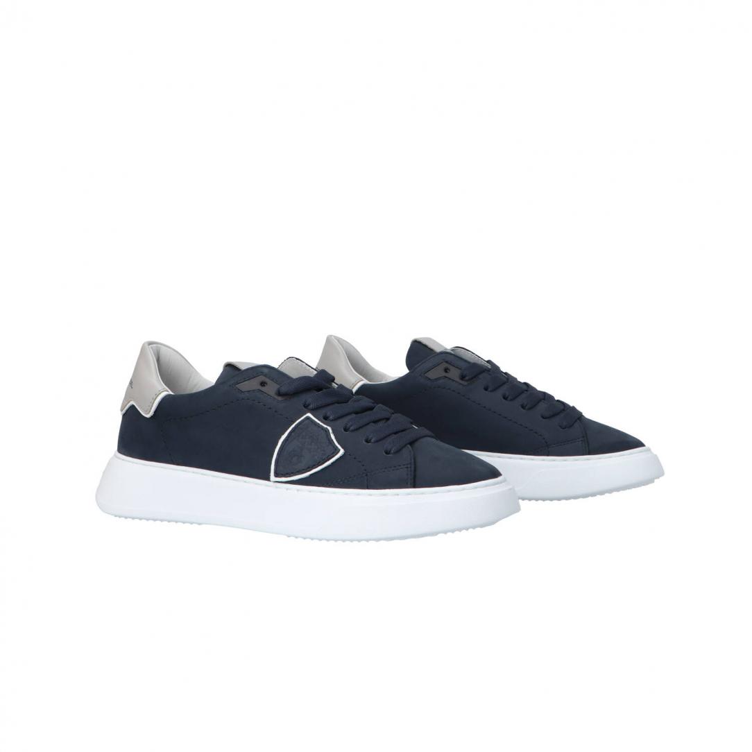 Temple low man Blu suede 2