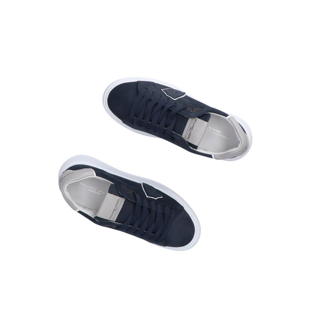 Temple low man Blu suede 5