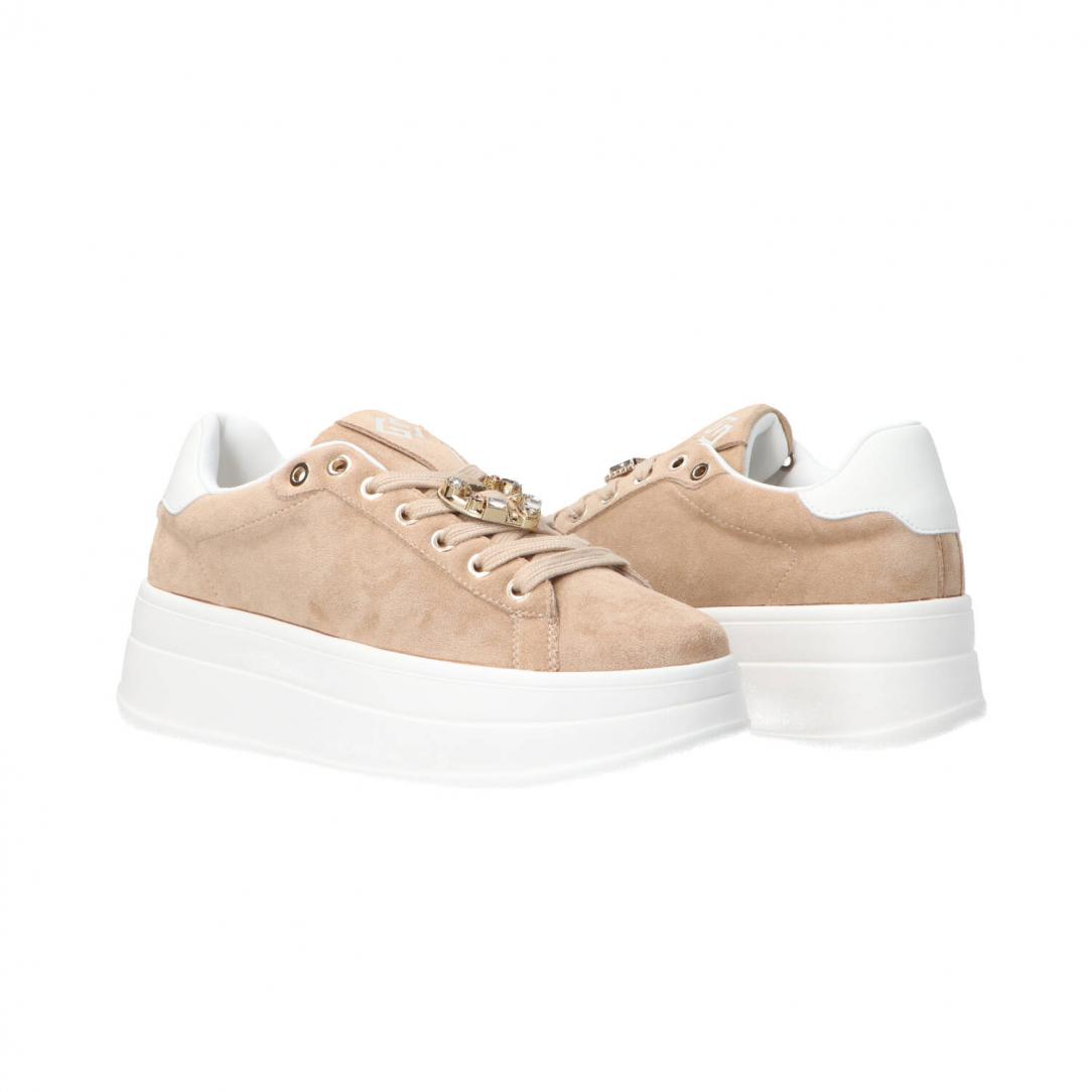 GB989 suede heart charm logo Beige 3