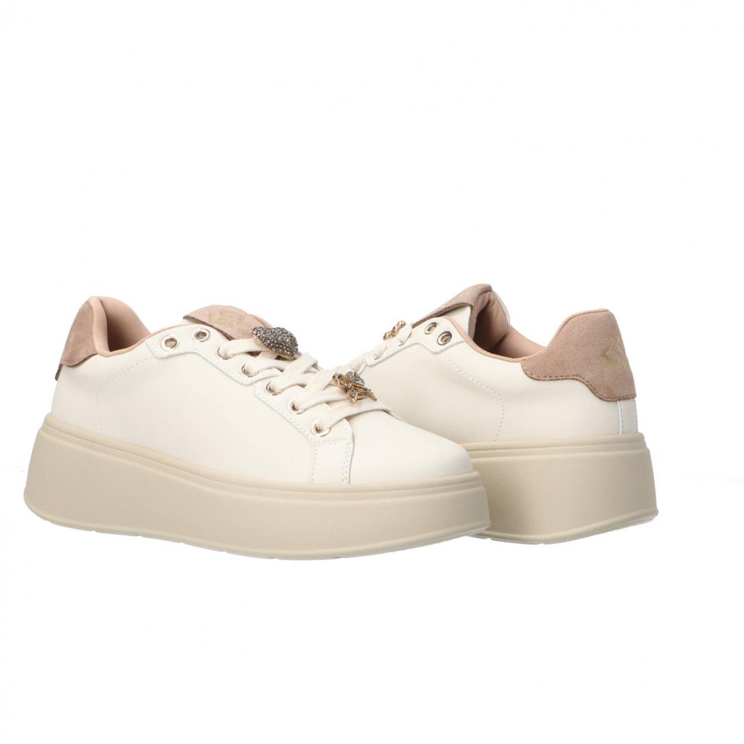 GB971 Eco leather charm logo Beige 3