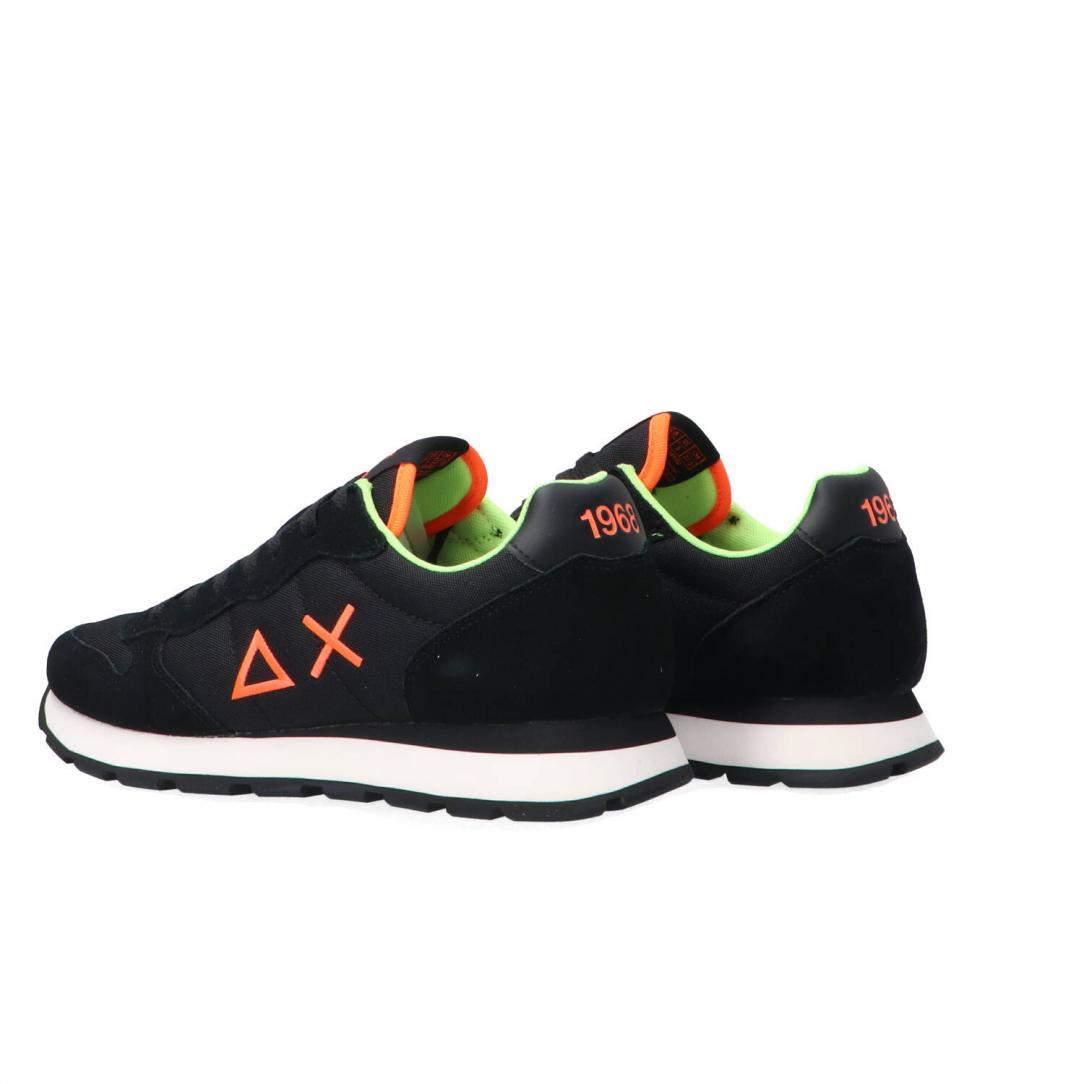 Z45102 TOM FLUO Nero 4