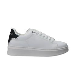 Gaelle Paris Sneakers GACAM00150 LOGO POST Bianco Nero