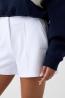 Guess Pantaloncini V6GD01K2927 SARAH PIQUE SHORT Bianco - Foto 2