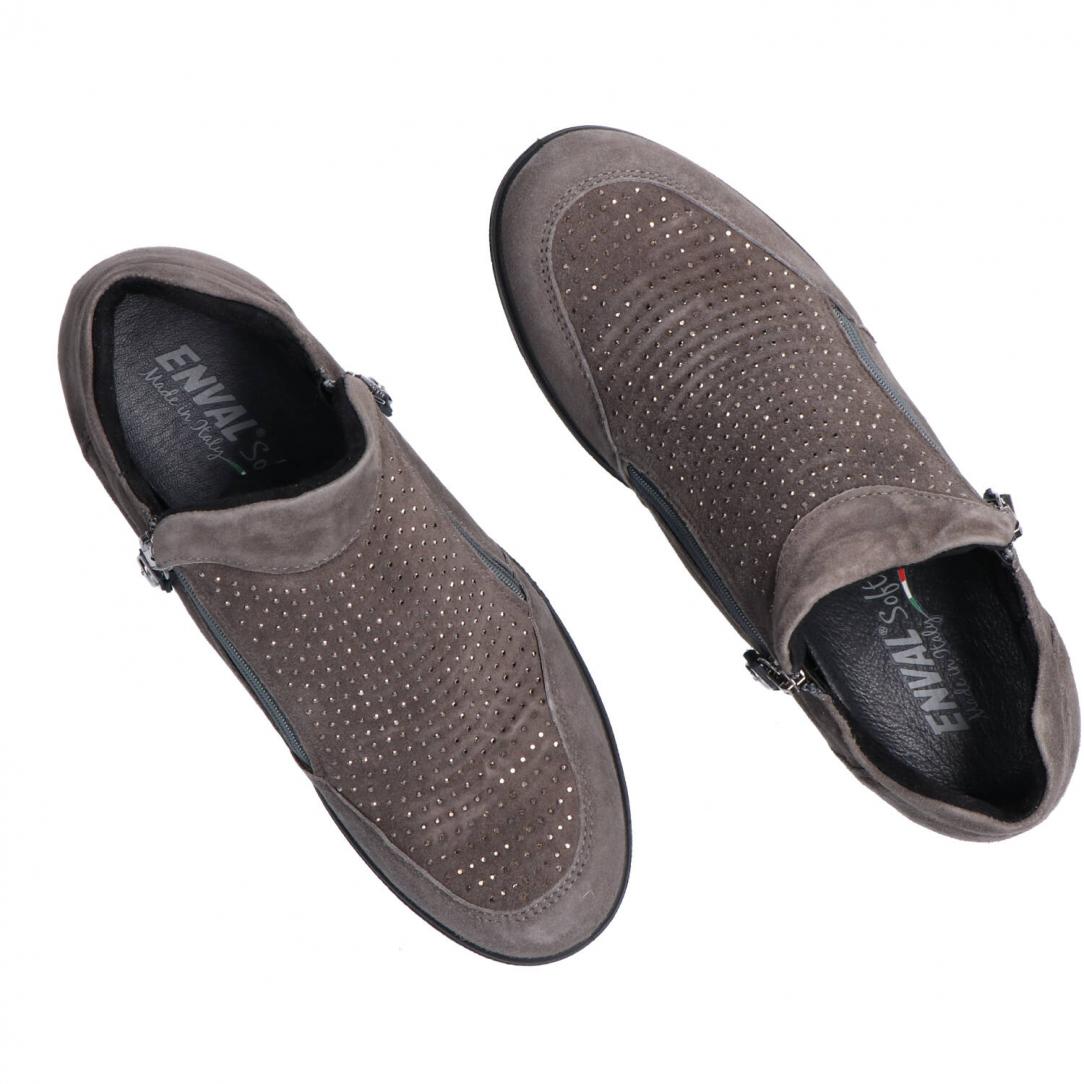 Capra camoscio Grigio Capra camoscio Grigio 4