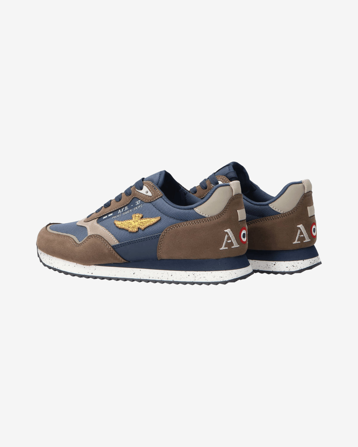 252SC0288UCT03545 STRINGATA SUEDE