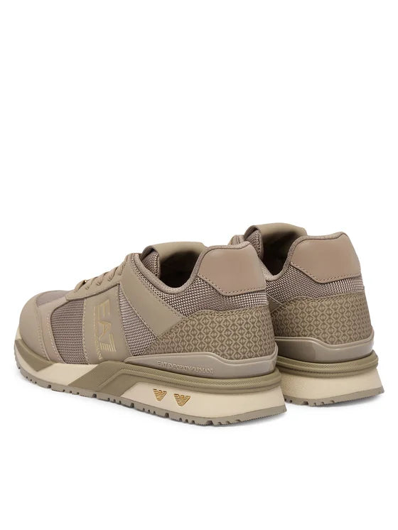 Sneakers Armani 7X000656 AQF13550 STRINGATA