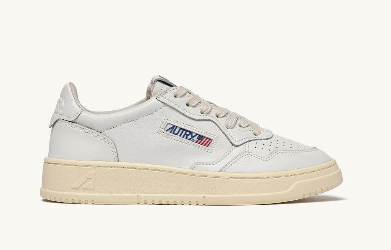 Sneakers Autry AULW LL15 MEDALIST LOW