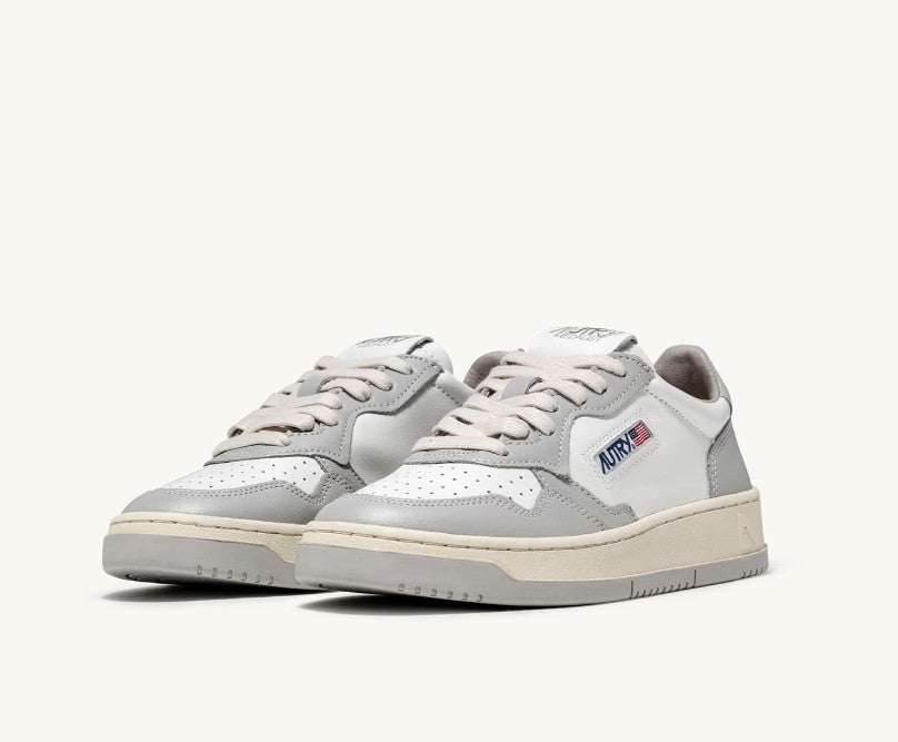 Sneakers Autry AULW WB10 MEDALIST LOW