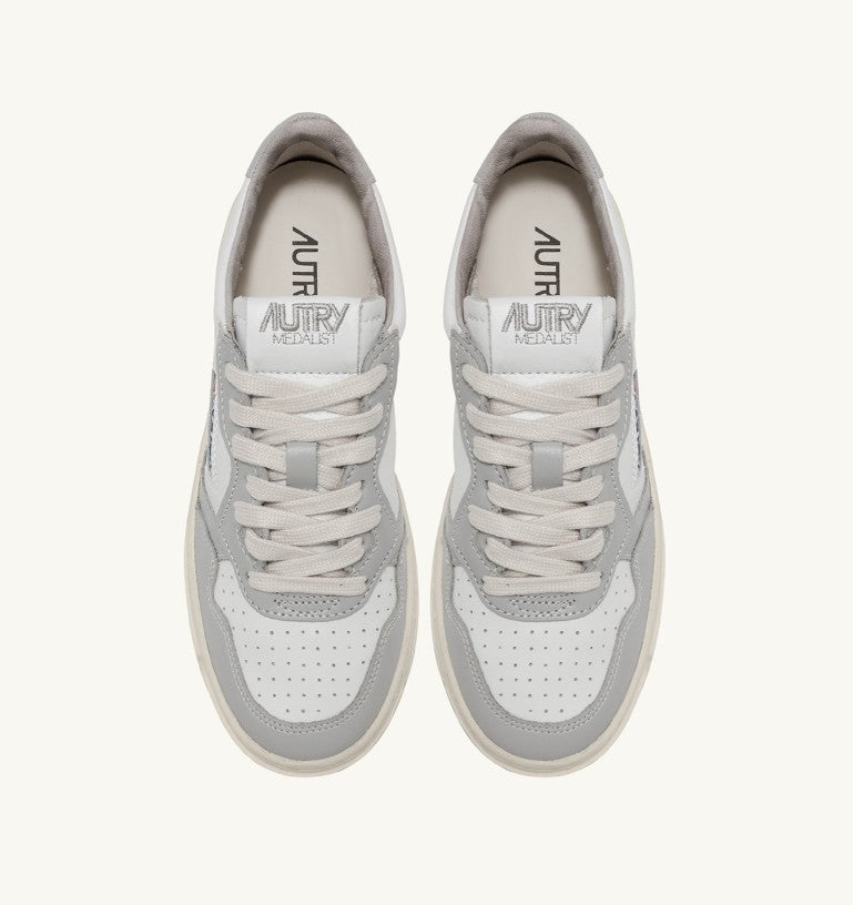 Sneakers Autry AULW WB10 MEDALIST LOW