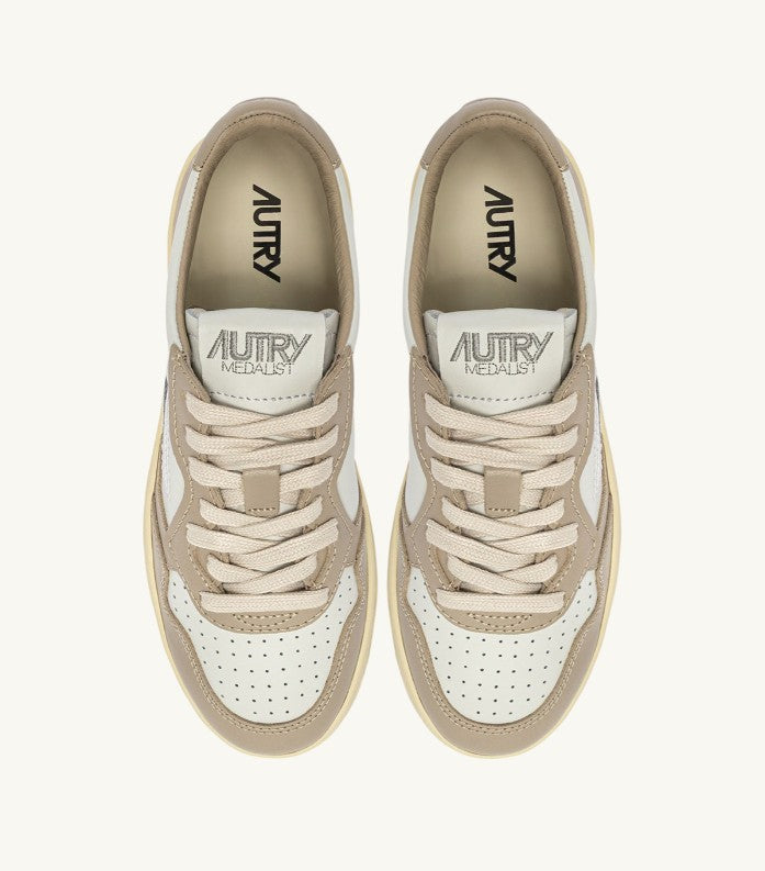 Sneakers Autry AULW WB67 MEDALIST LOW