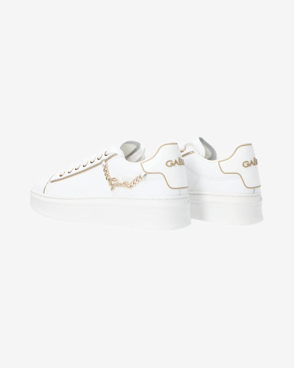 Sneakers Addict in action leather ai25