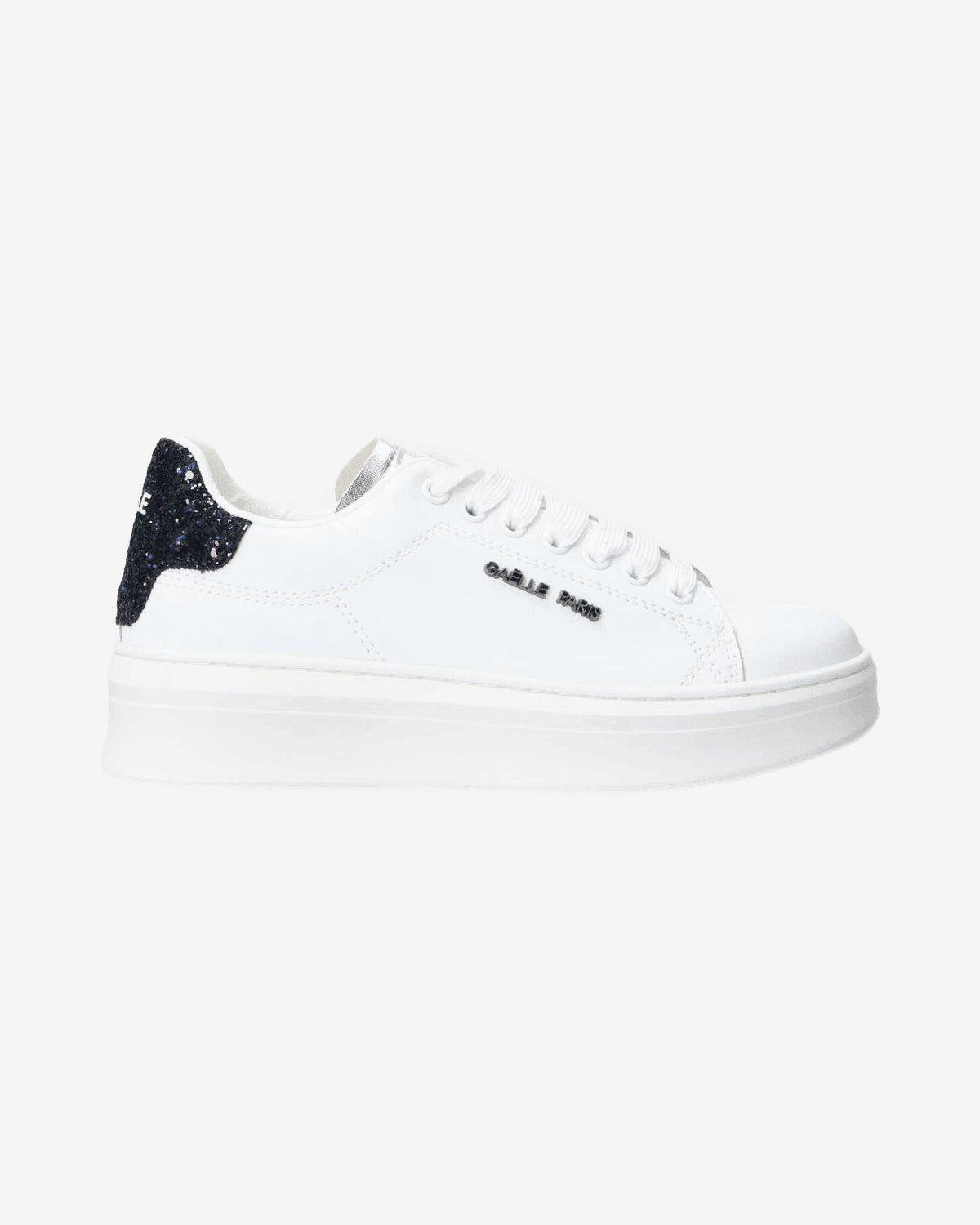 Sneakers Addict in action leather ai25