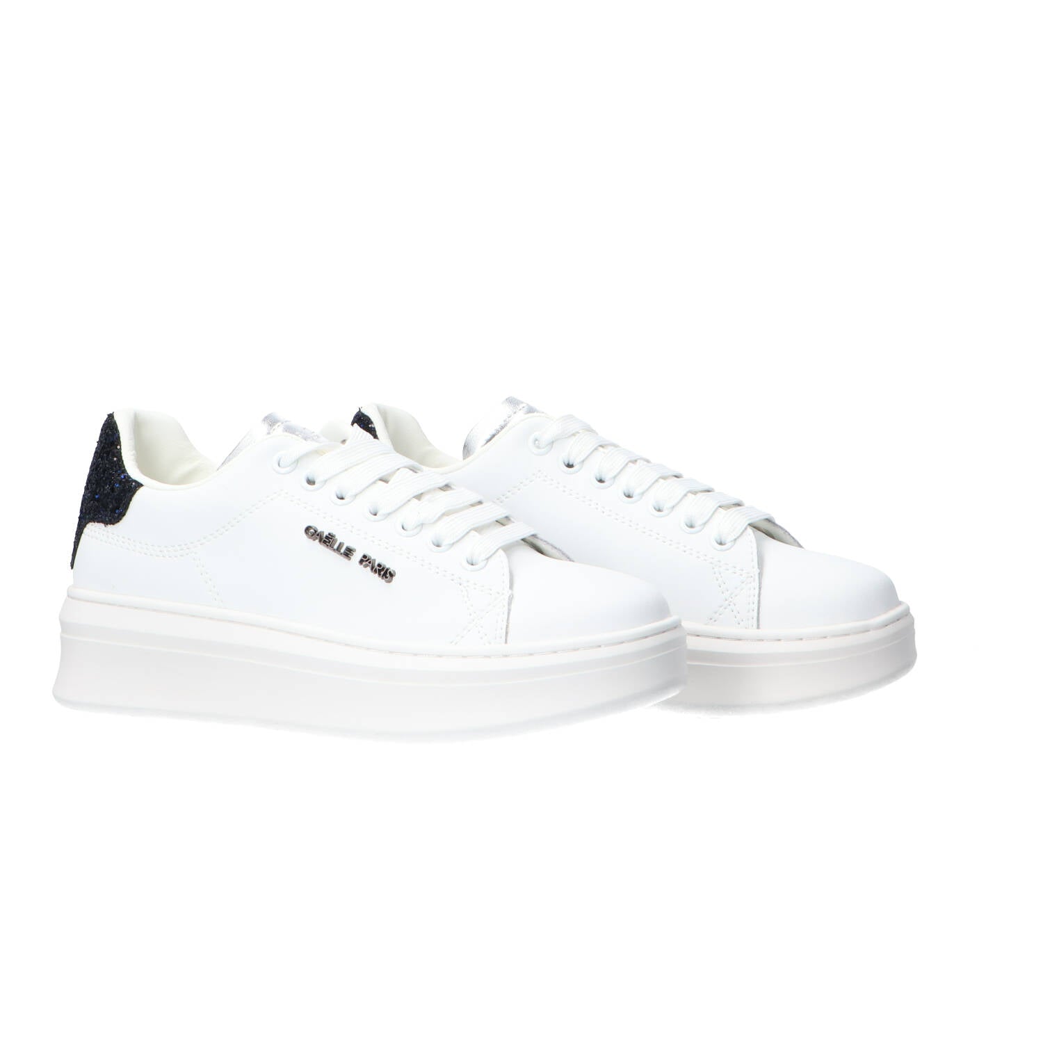 Sneakers Addict in action leather ai25