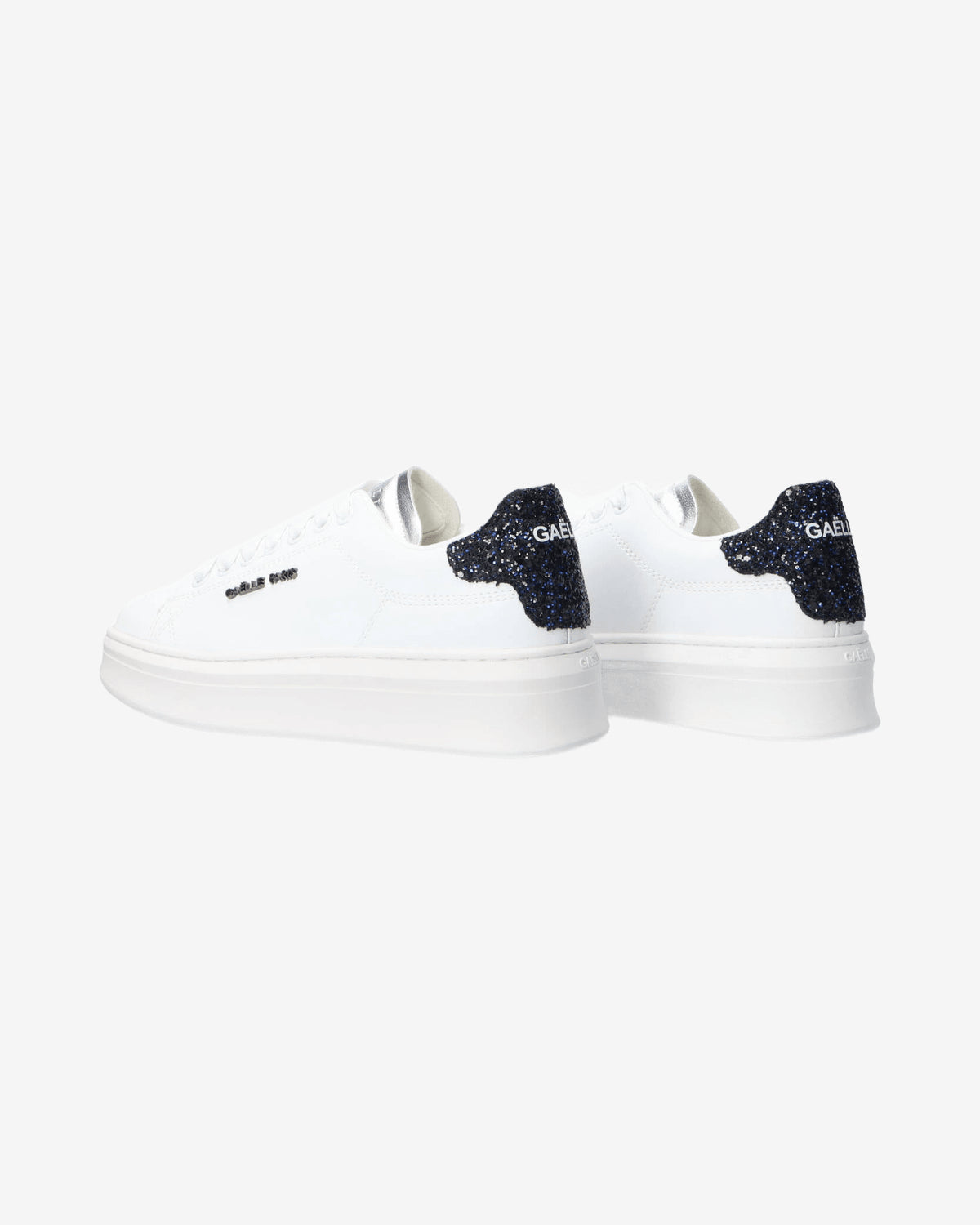 Sneakers Addict in action leather ai25