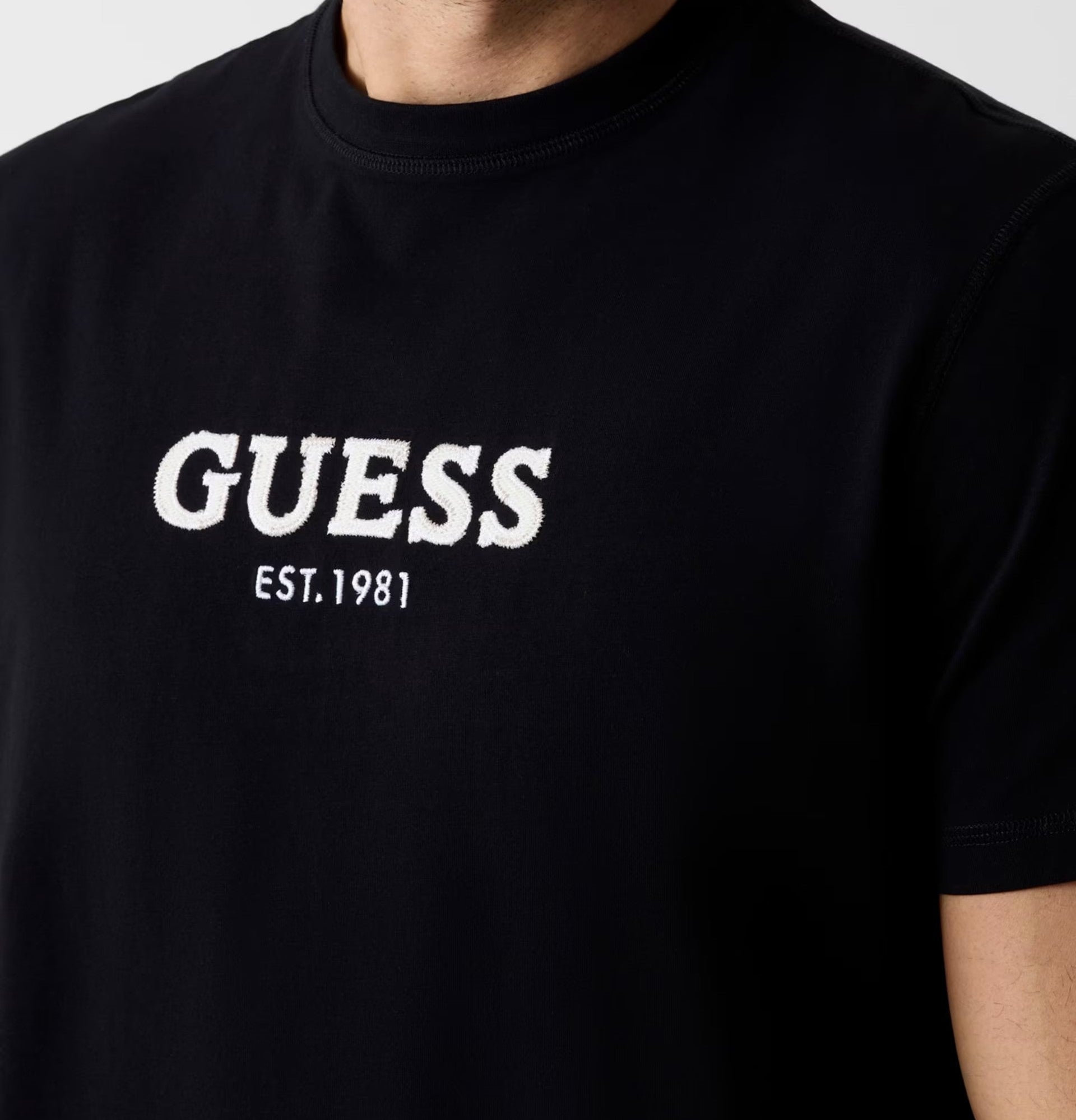 T-Shirt Guess Logo Ricamato Cotone