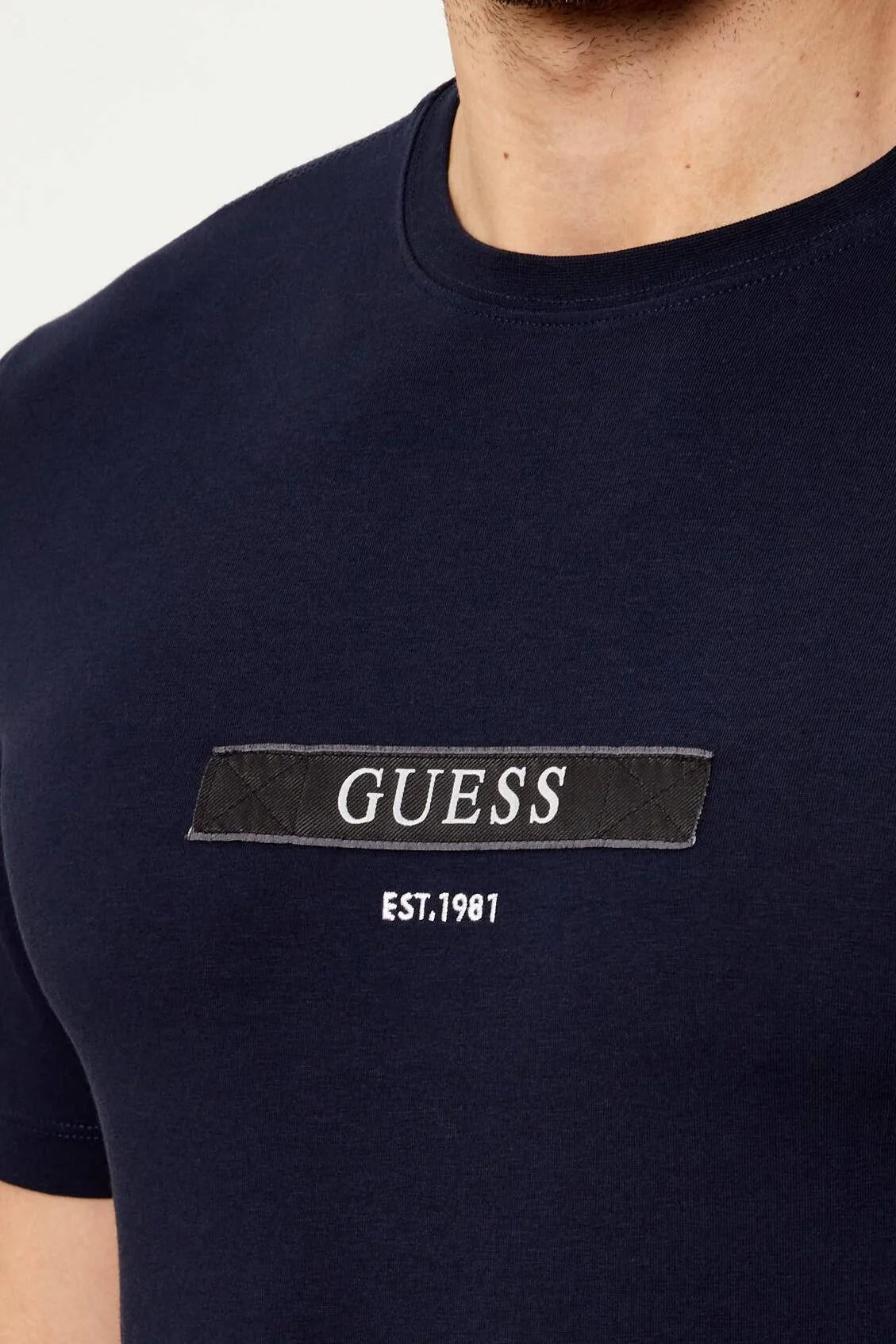 T-shirt Guess M6RI17J1314 SS CN LOGO BOX TEE