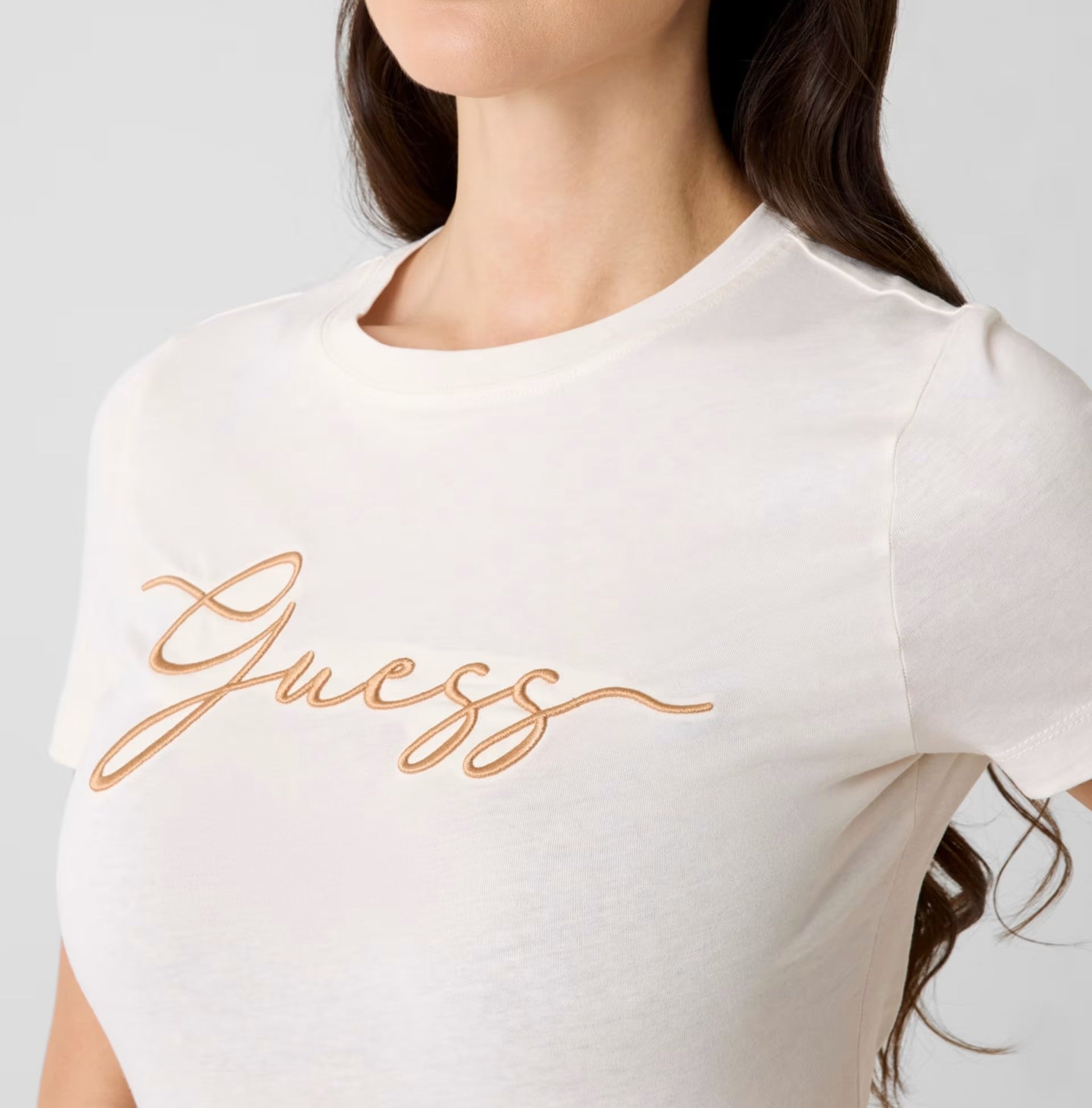 V6GI01K2962 CIRCLE SS CN T-SHIRT