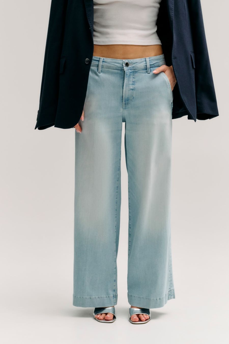 W6GA1LD0689 ZOYA WIDE LEG CROP