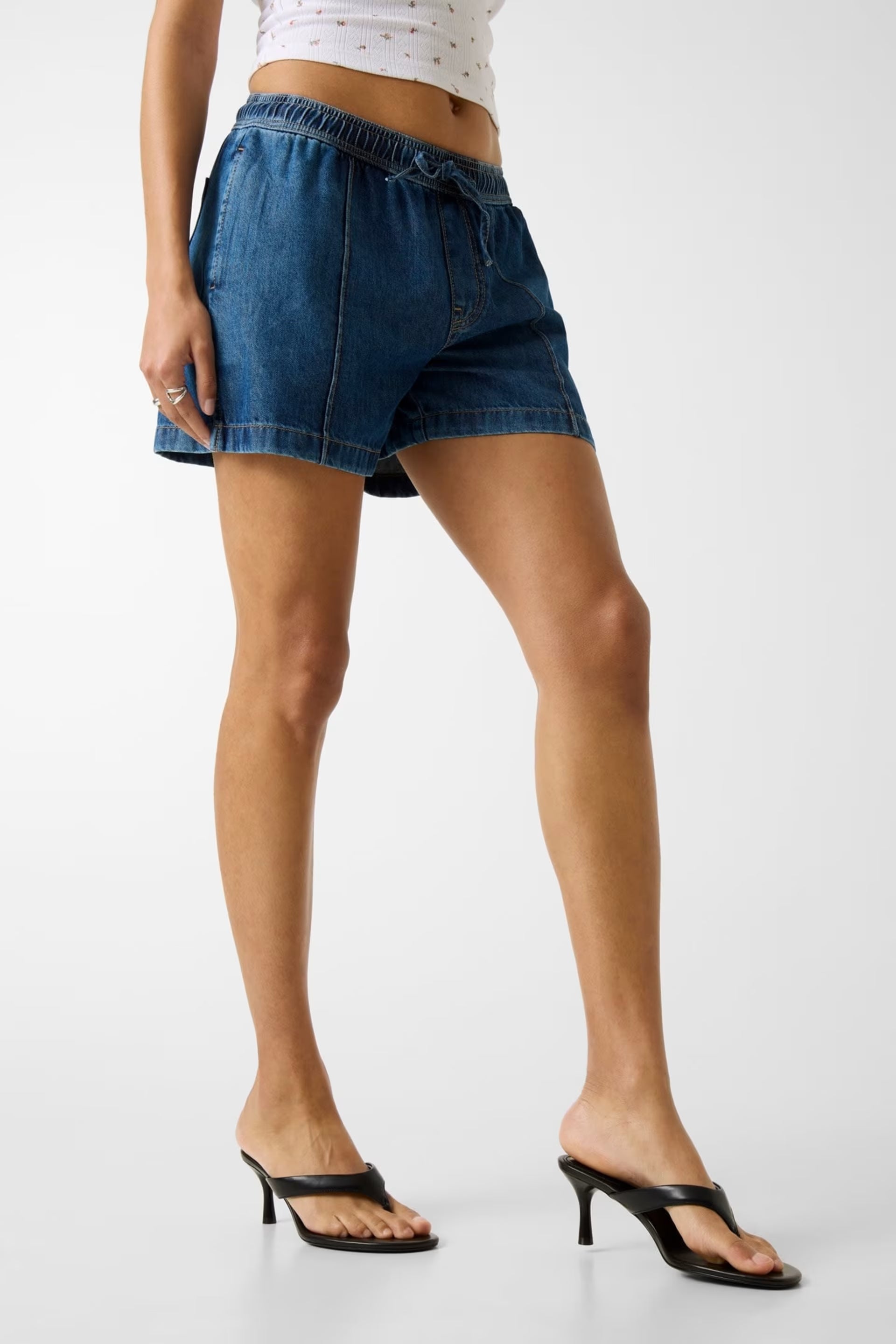 W6GD53D7901 GJ DRAWSTRING SHORT