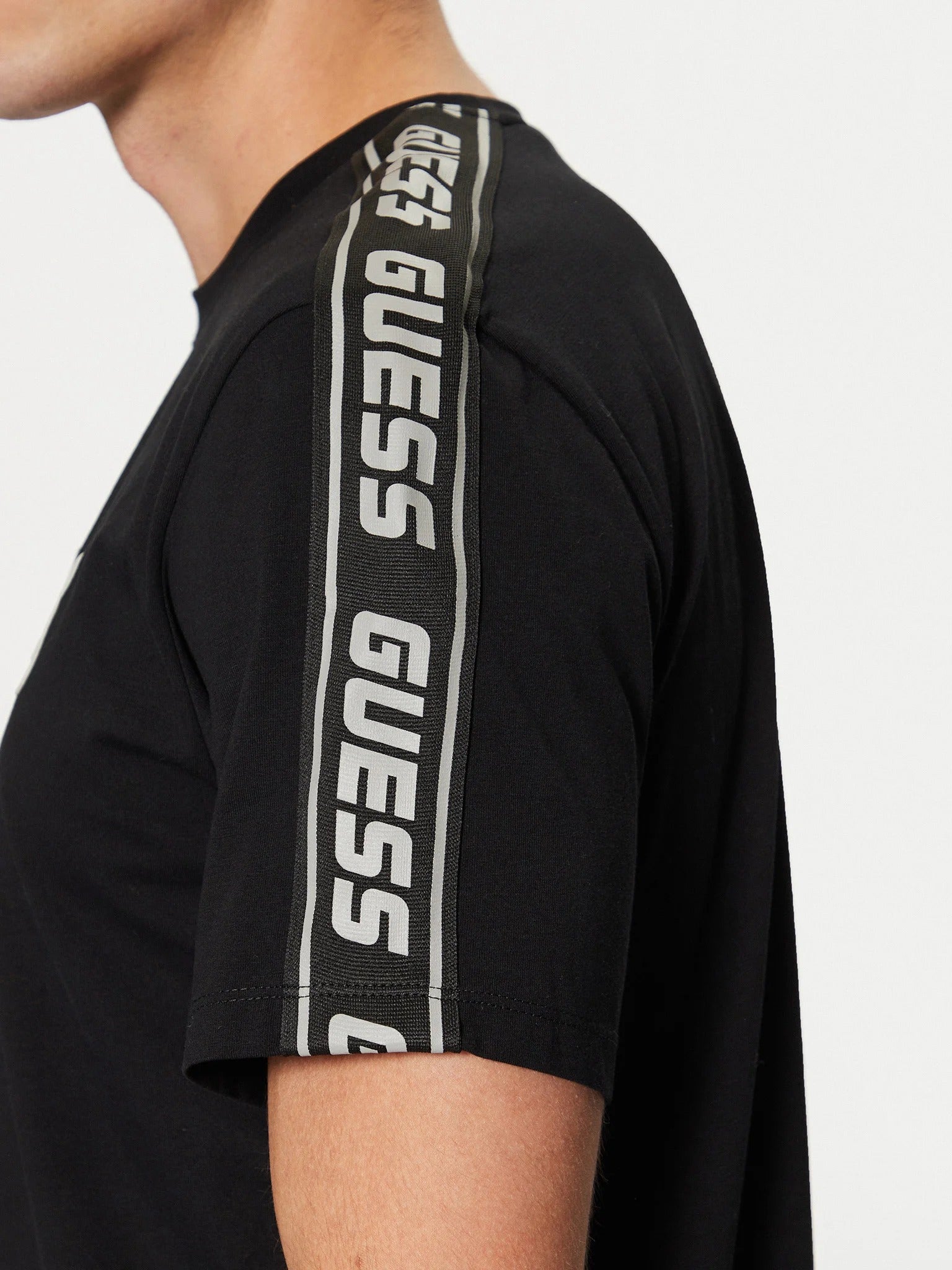 T-shirt Guess Z4GI18J1314 ARLO CN T-SHIRT