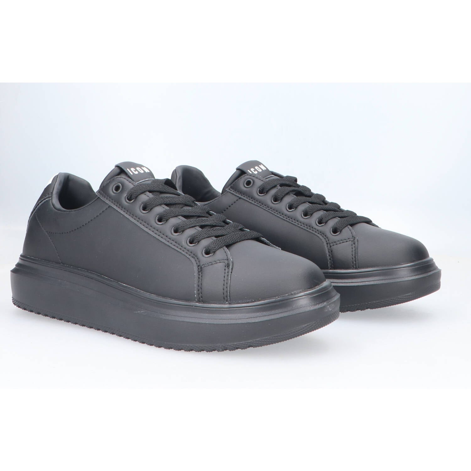 Sneakers Icon IC06212SU