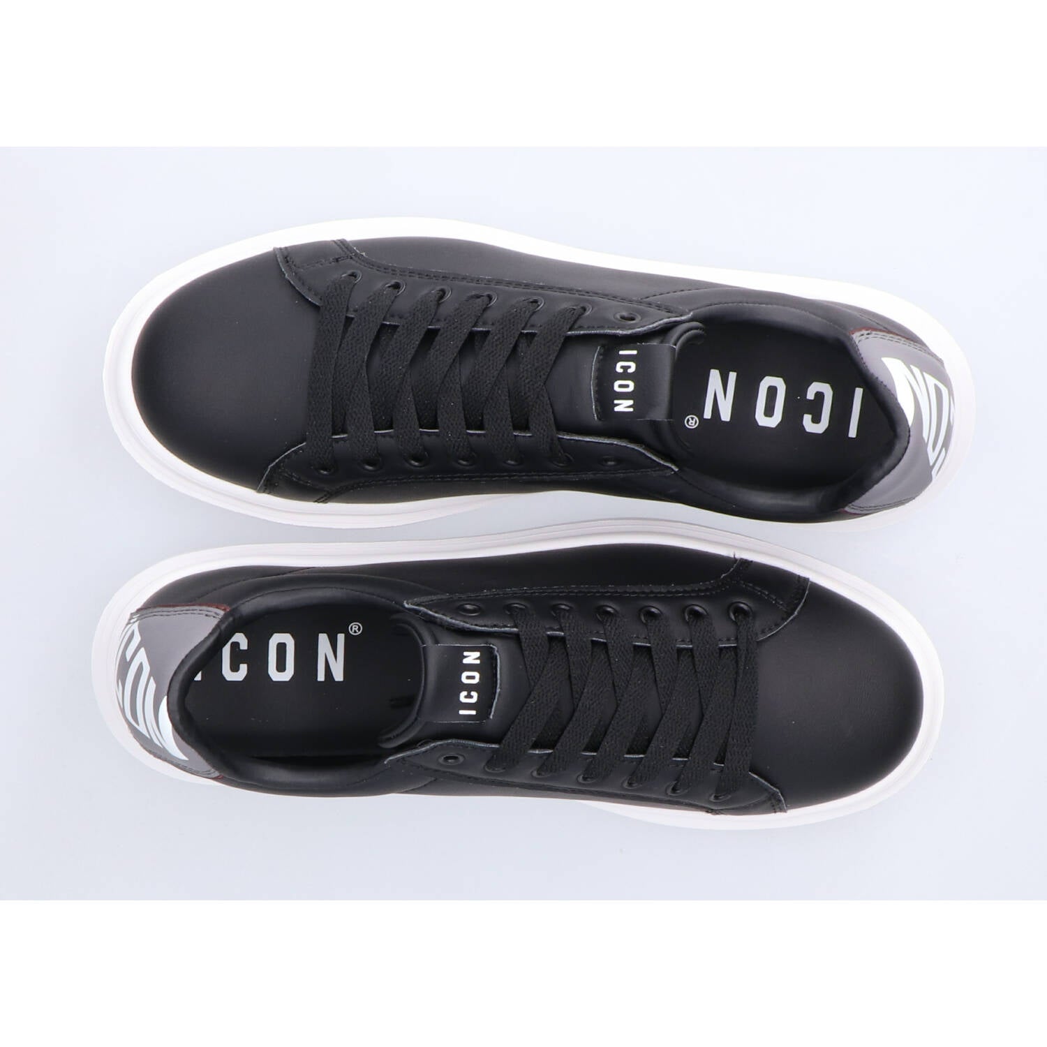 Sneakers Icon IC06212SU