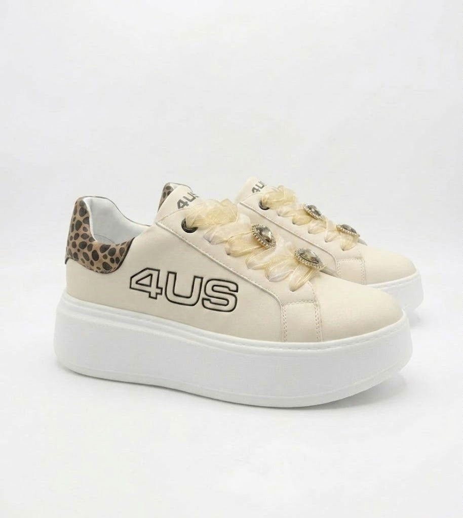 4BX160 HEART STRASS