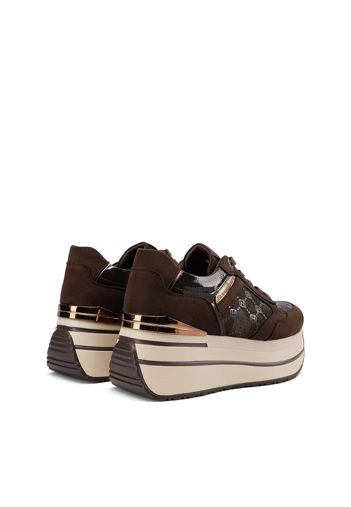 Sneakers Queen Helena X35-32 PLAT ALTA LOGATA