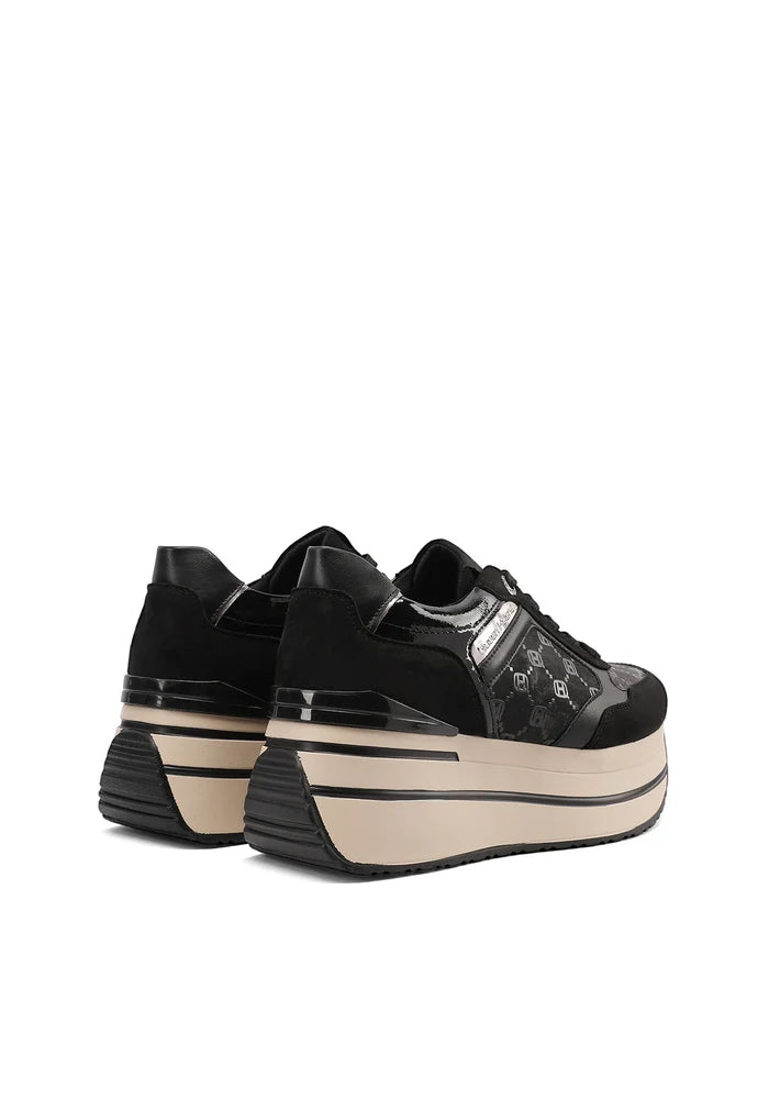 Sneakers Queen Helena X35-32 PLAT ALTA LOGATA