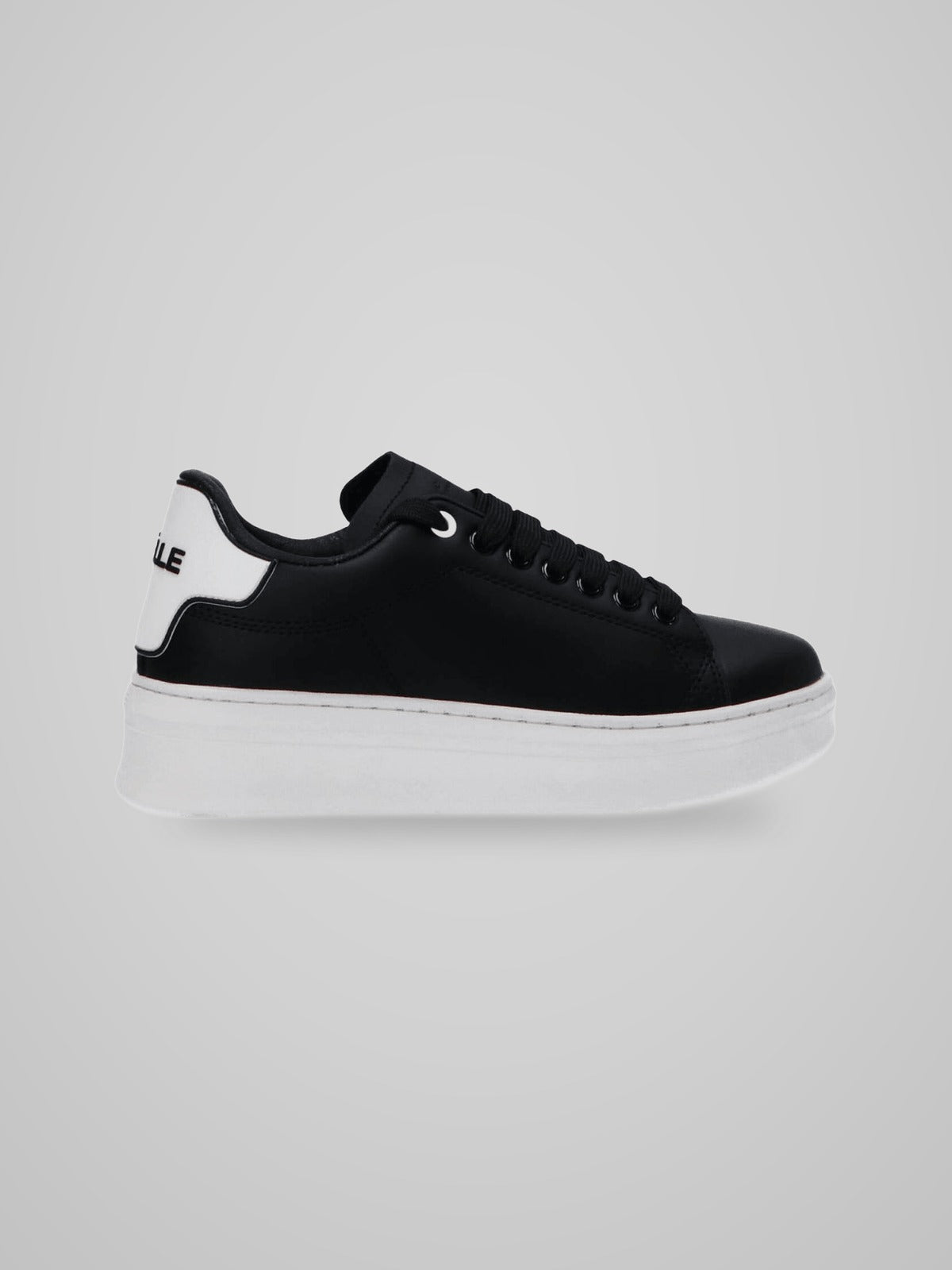 Sneakers GACAW01300 Leather