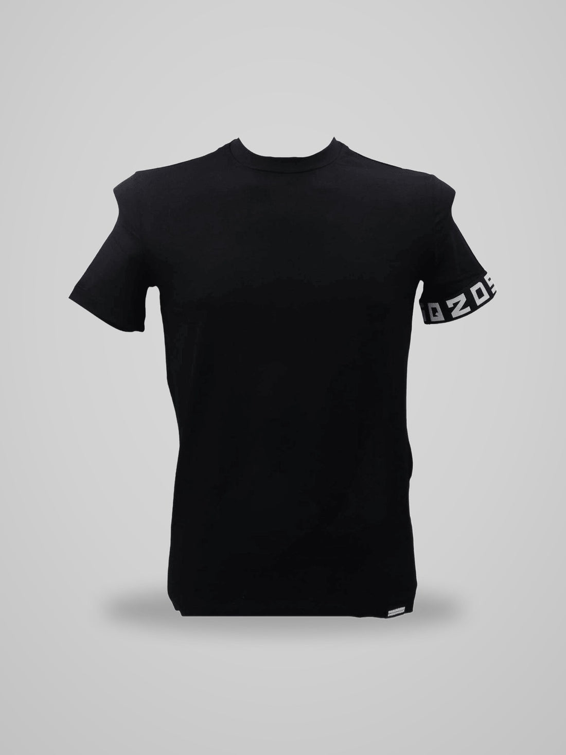 T-shirt D9M3S5930 T-SHIRT - foto indossata