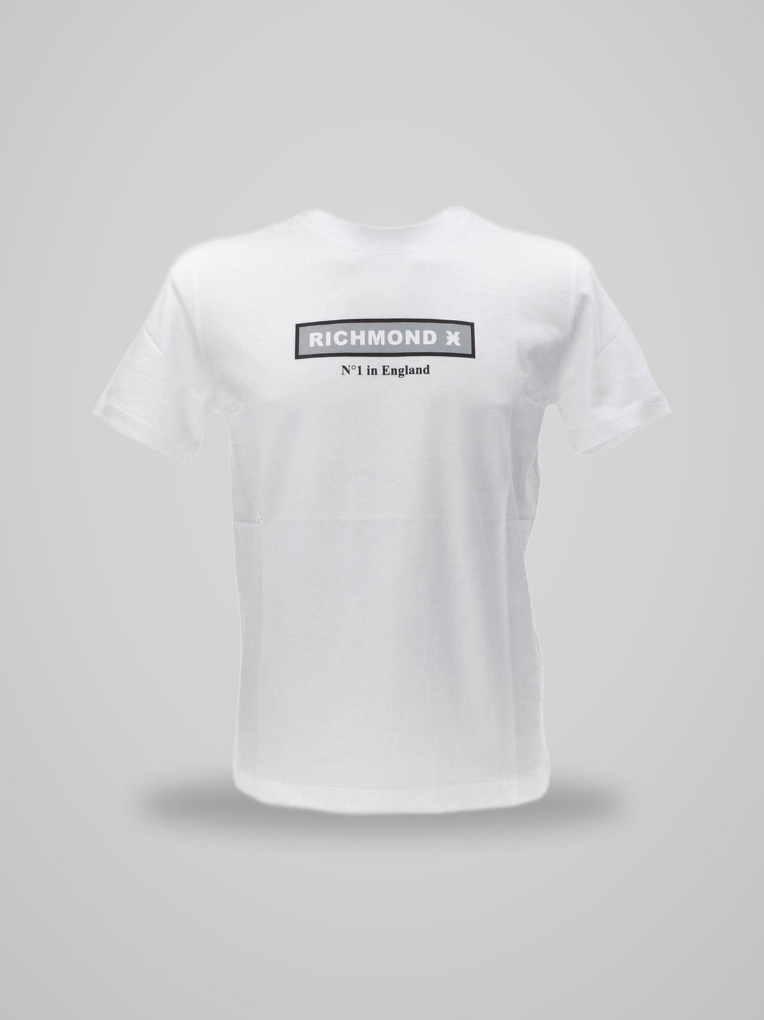 T-shirt T-SHIRT CAPACILA - foto indossata