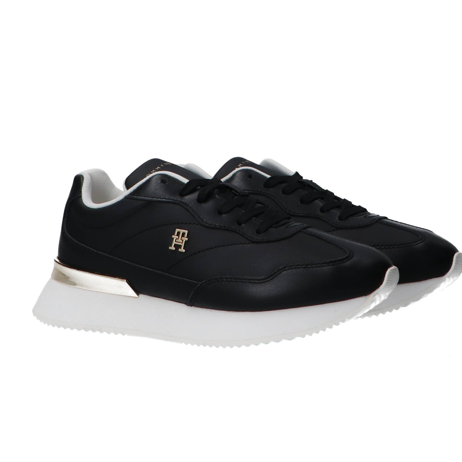 CHIC FASHION RUNNER