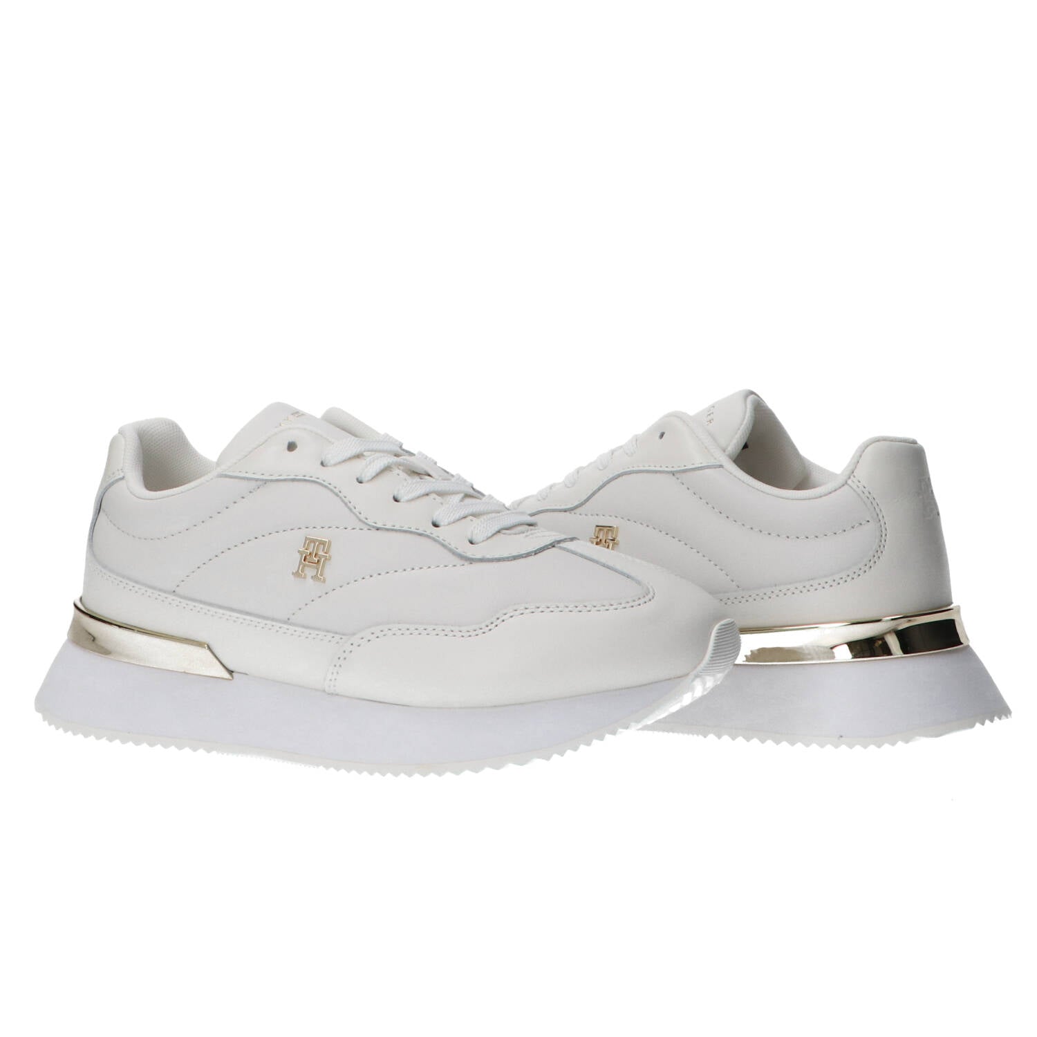 CHIC FASHION RUNNER