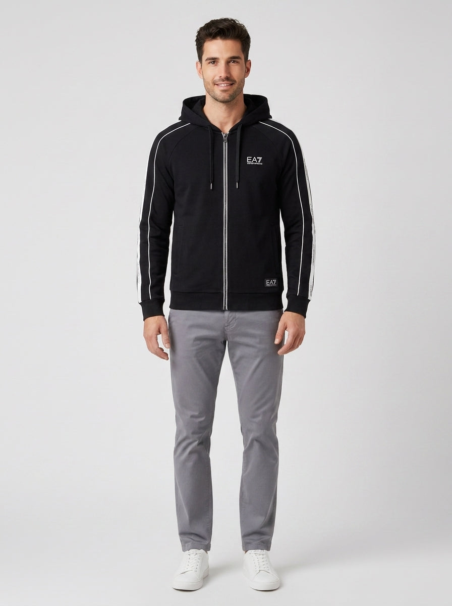 Felpa Zip Cappuccio Emporio Armani EA7 - foto indossata