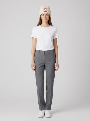 Blusa BLUSA FIOCCO COLLO - foto indossata