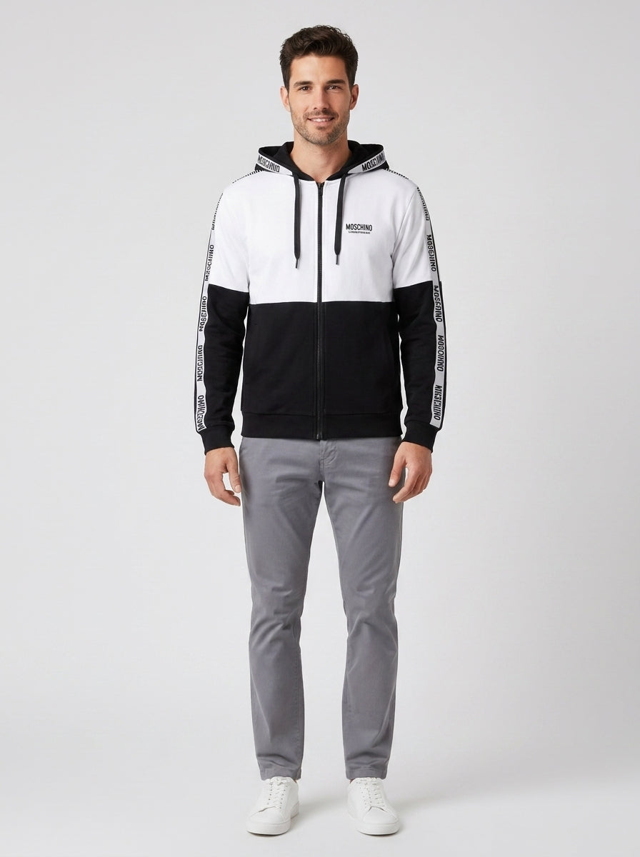 Felpe Felpa con Cappuccio e Cerniera V1A1721 - foto indossata