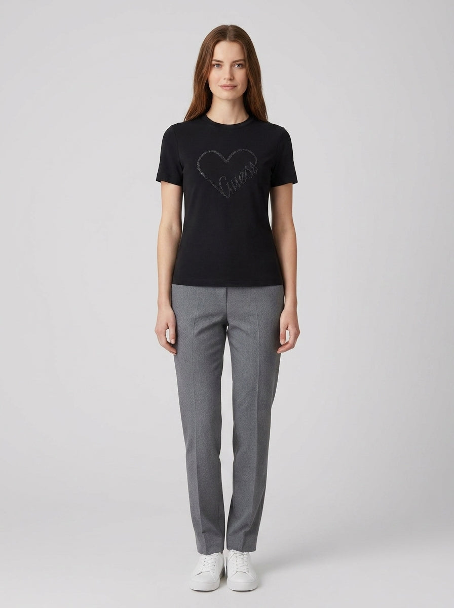T-Shirt Guess Love Cuore Glitter Donna - foto indossata