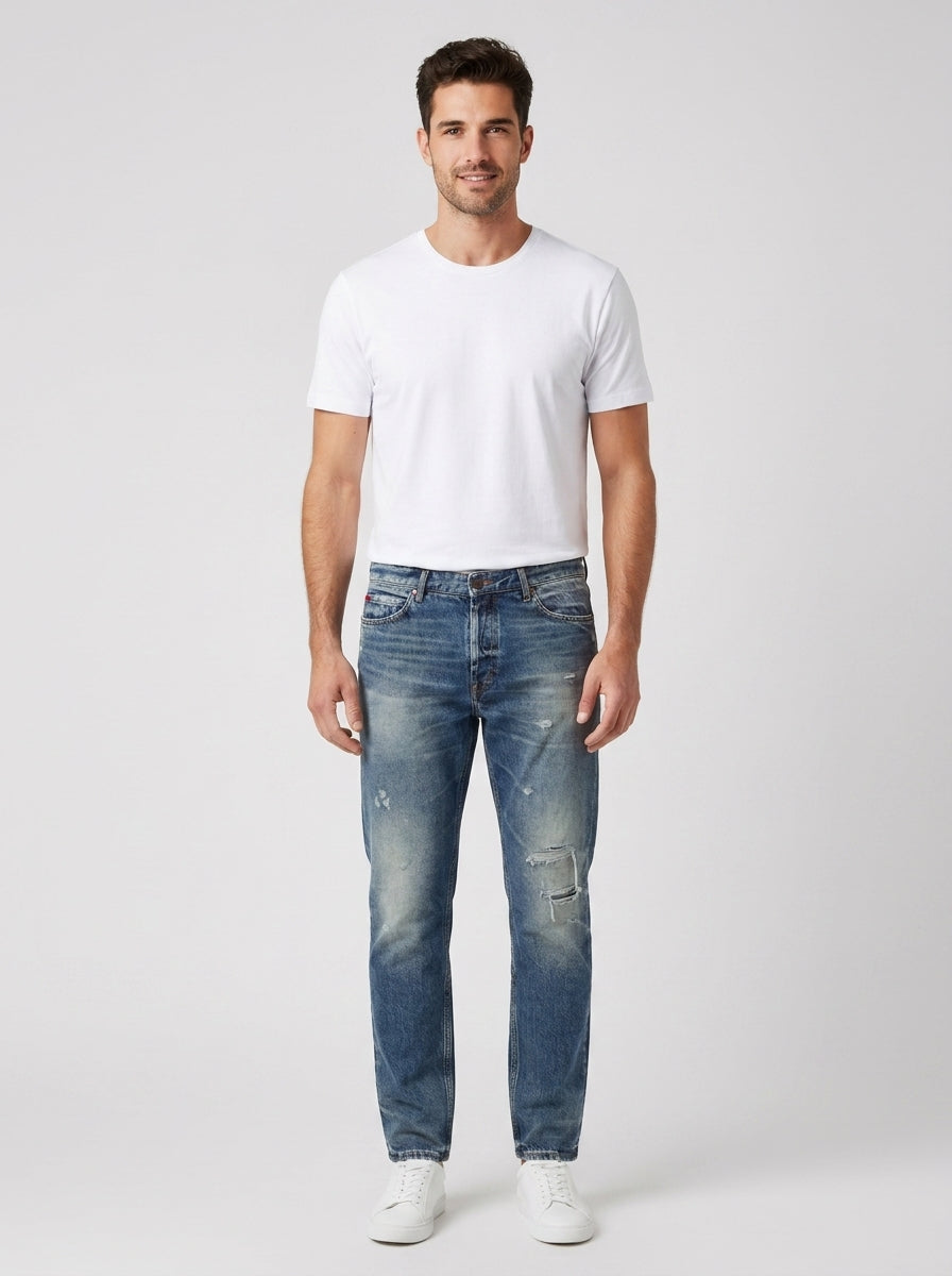 HUGO 634 TAPERED - foto indossata