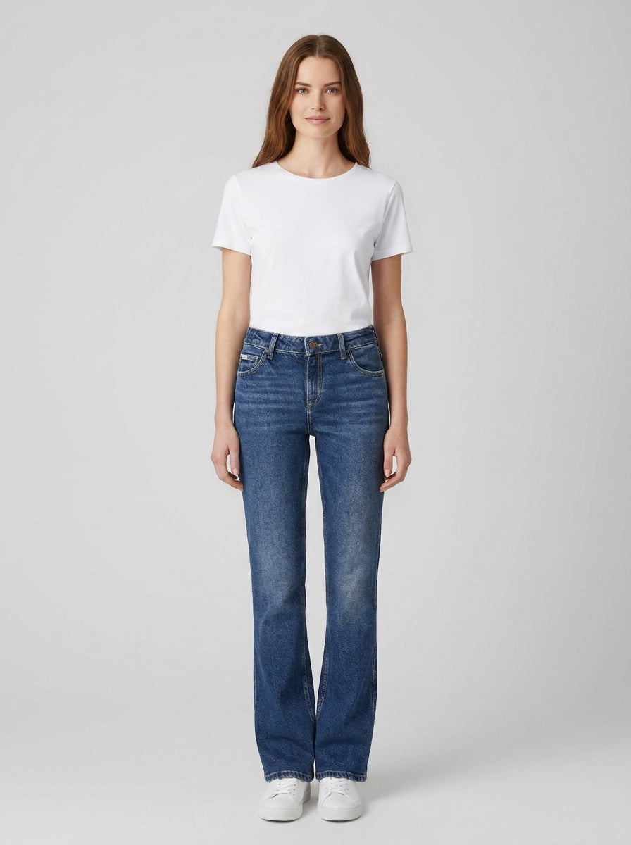 Jeans Guess W5RA1SD5M44 GJ VINTAGE MEDIUM - foto indossata