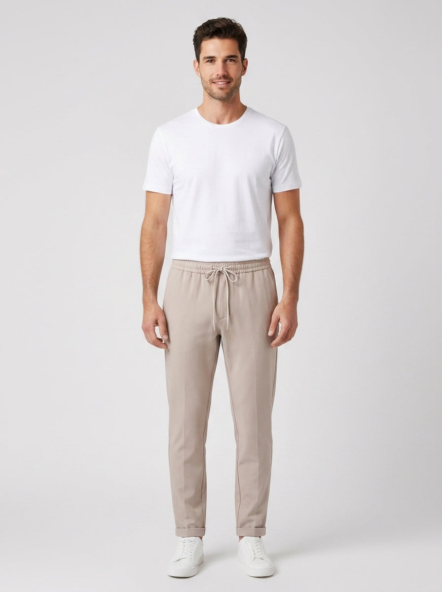 Over D Pantalaccio Slim Beige Uomo - foto indossata