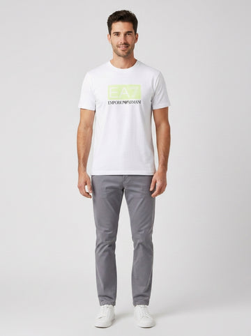 T-shirt 3DPT40 POINTED - foto indossata