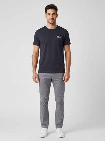 T-shirt 8NPT51 PJM9Z T-SHIRT LOGO - foto indossata