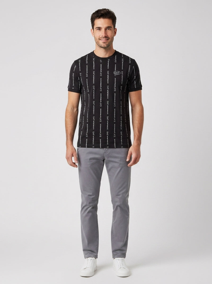 T-shirt Armani 7M001391AF128740 MONOGRAM PRINTED - foto indossata